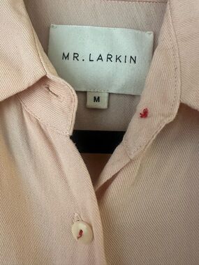MR. LARKIN Women's Peach Button-Down Shirt